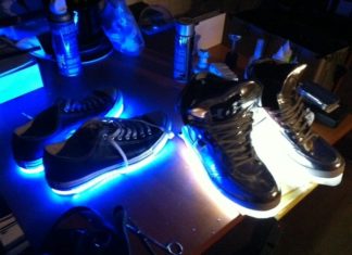 converse light up shoes