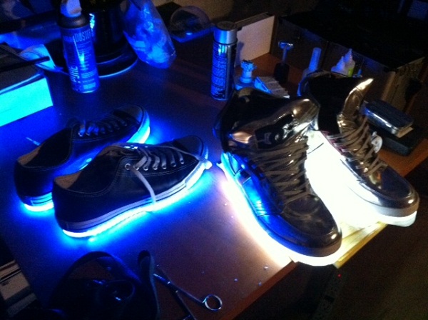converse with lights