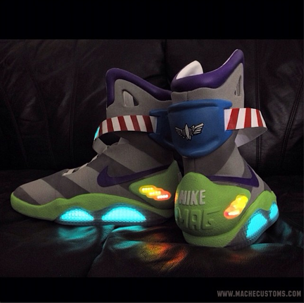 transferencia de dinero principio intercambiar Nike Air Mag Buzz Lightyear Customs by Mache